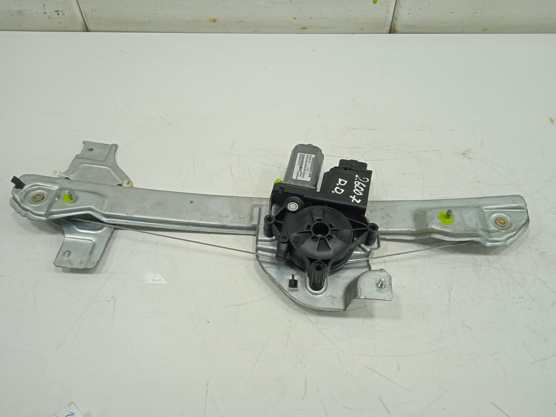 Elevalunas delantero derecho citroen c3 