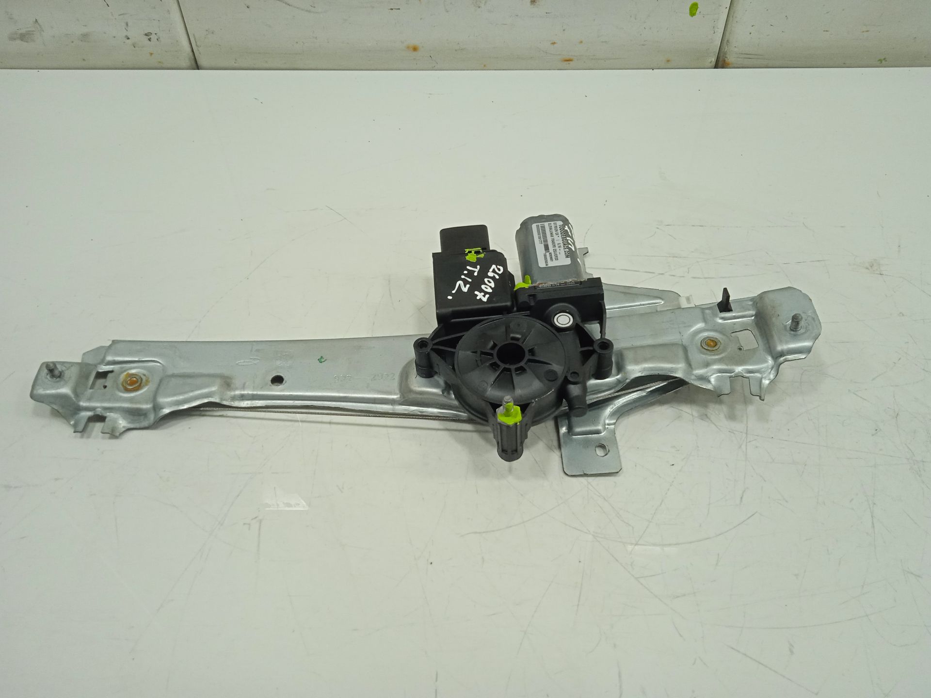 Elevalunas trasero izquierdo citroen c3 