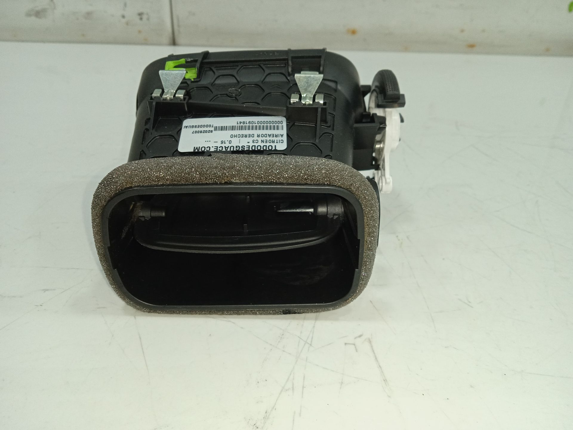 Aireador derecho citroen c3 