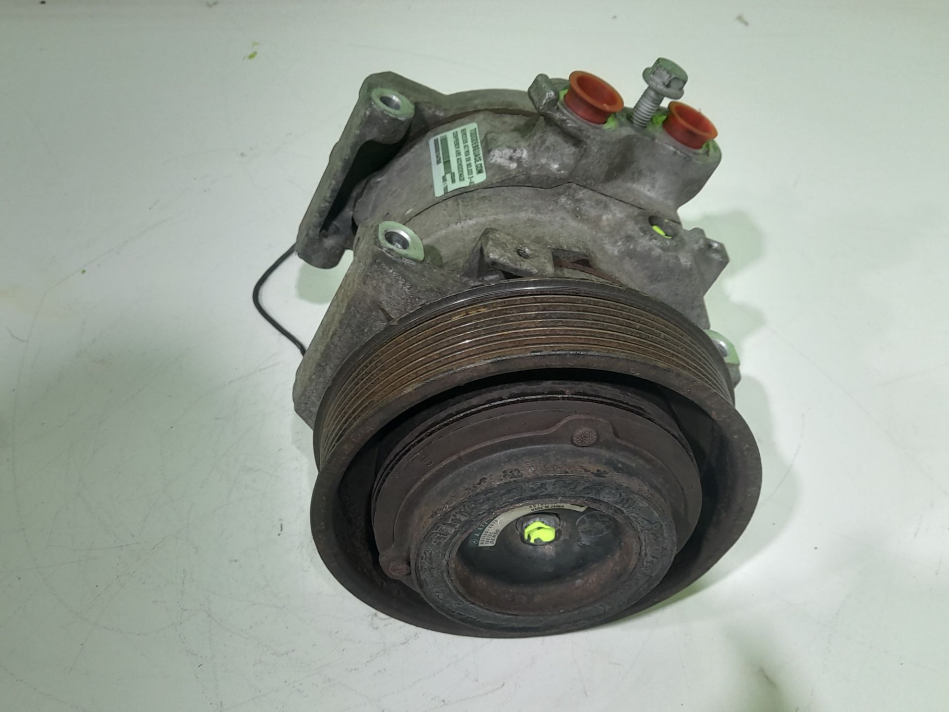 Compresor aire acondicionado mercedes-benz actros 4 2-ejes bm 963 (2011) 18xx 4x2 szm l bigspace