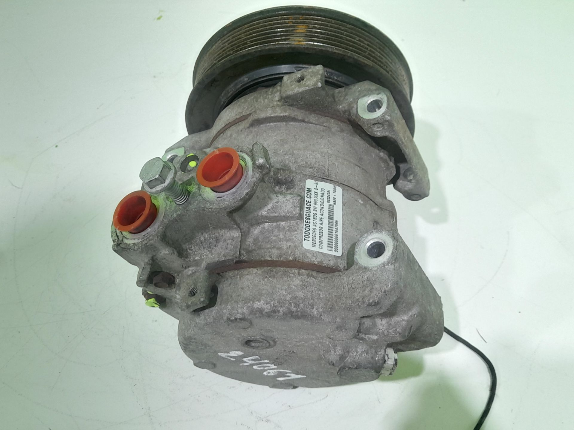 Compresor aire acondicionado mercedes-benz actros 4 2-ejes bm 963 (2011) 18xx 4x2 szm l bigspace