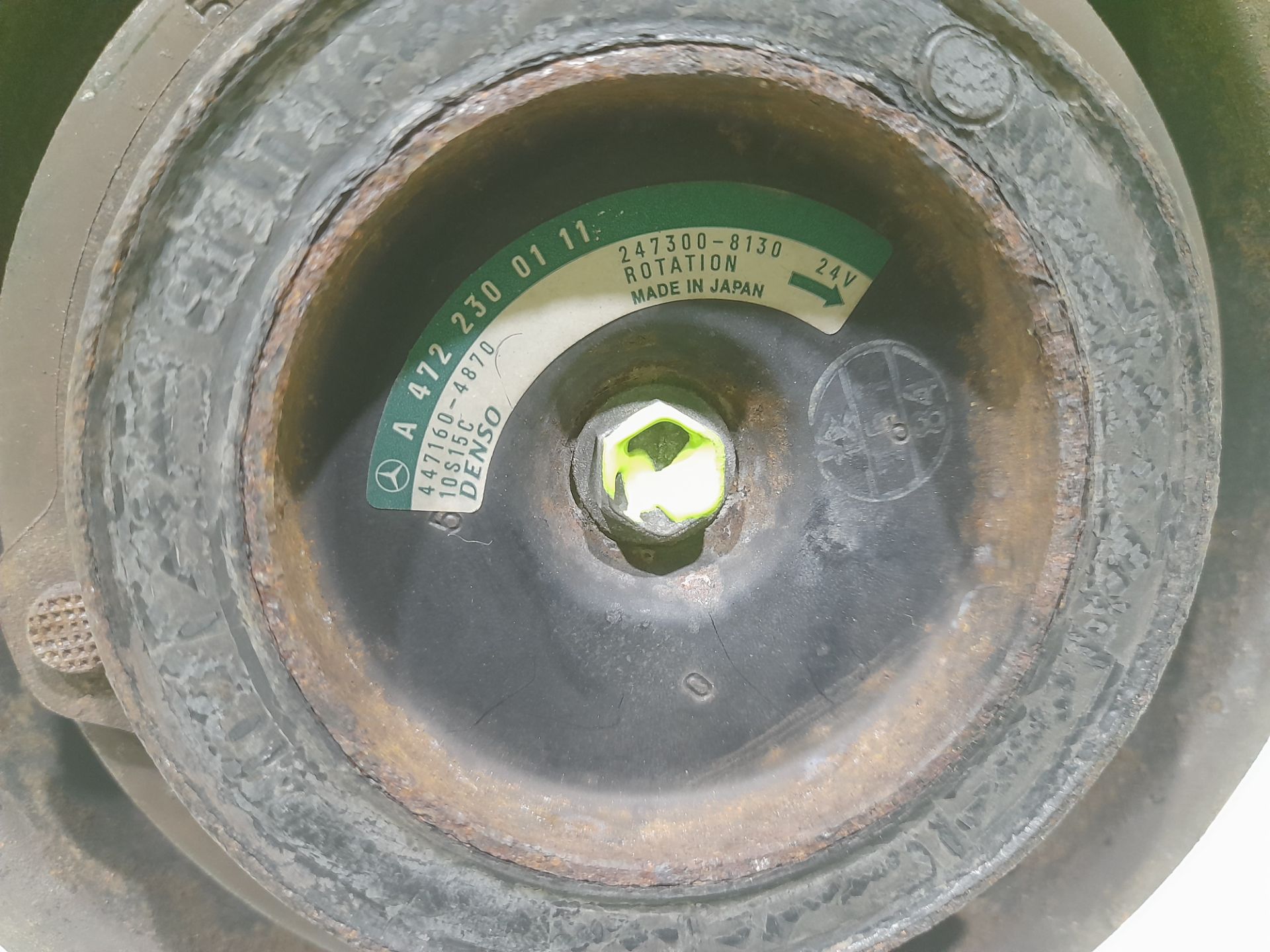 Compresor aire acondicionado mercedes-benz actros 4 2-ejes bm 963 (2011) 18xx 4x2 szm l bigspace