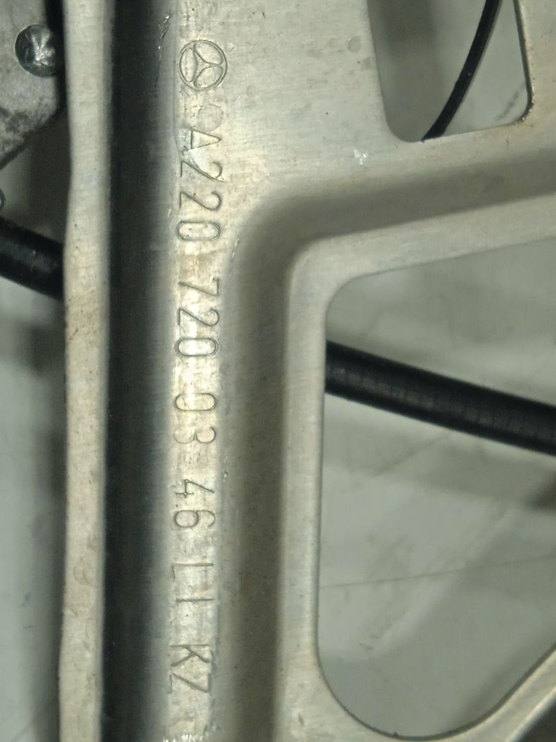 Motor elevalunas delantero izquierdo mercedes-benz clase s (bm 220) berlina 320 (220.065)