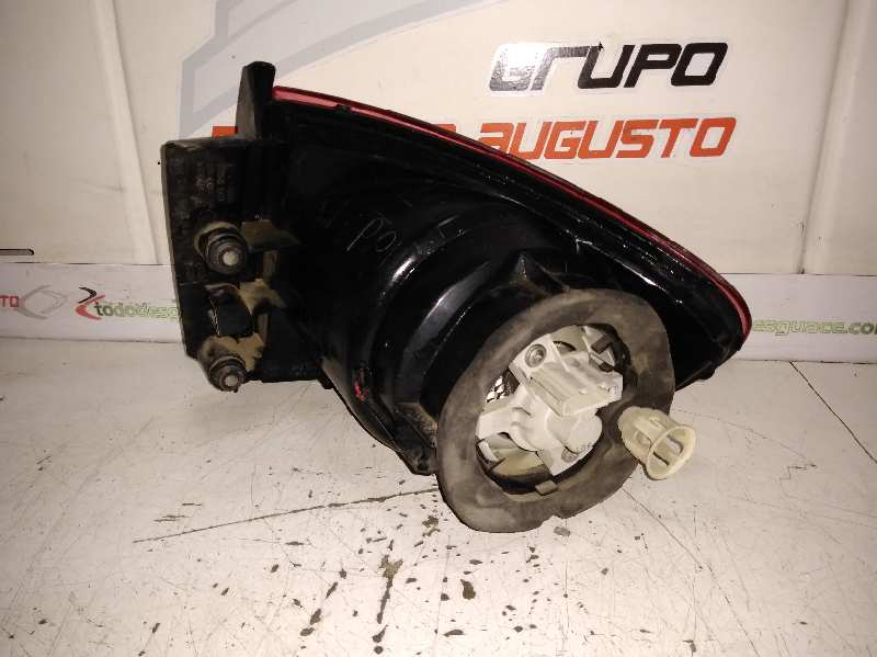 Piloto trasero izquierdo seat toledo (5p2) 