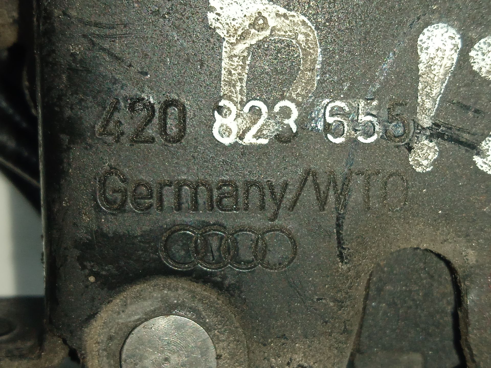 Cerradura capo audi r8 coupe (423) 