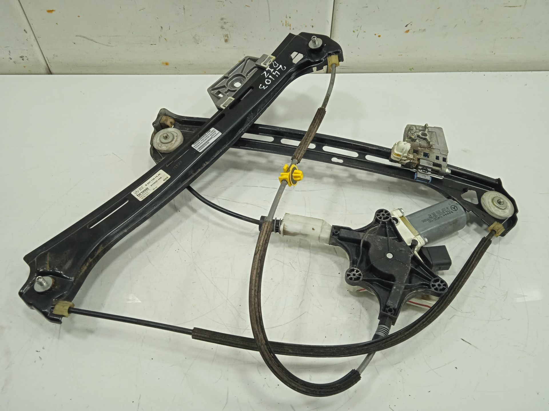 Elevalunas delantero izquierdo mercedes-benz clase e (bm 207) coupe e 350 cdi blueefficiency (207.