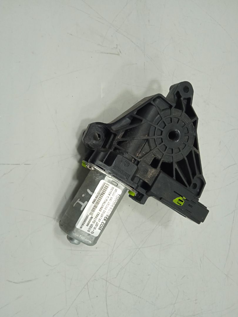 Motor elevalunas trasero izquierdo volvo v40 cross country basis