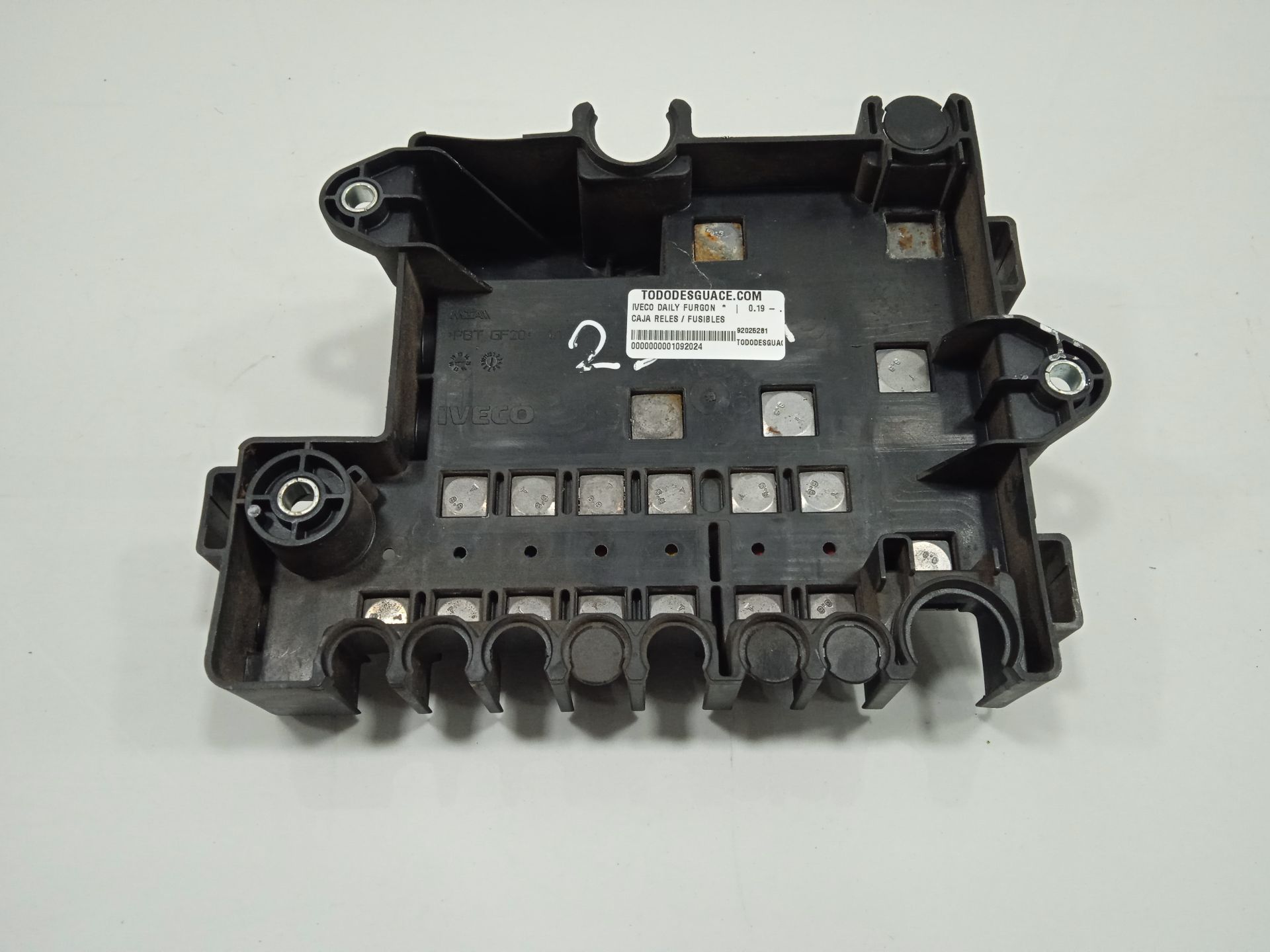 Caja reles / fusibles iveco daily furgon 