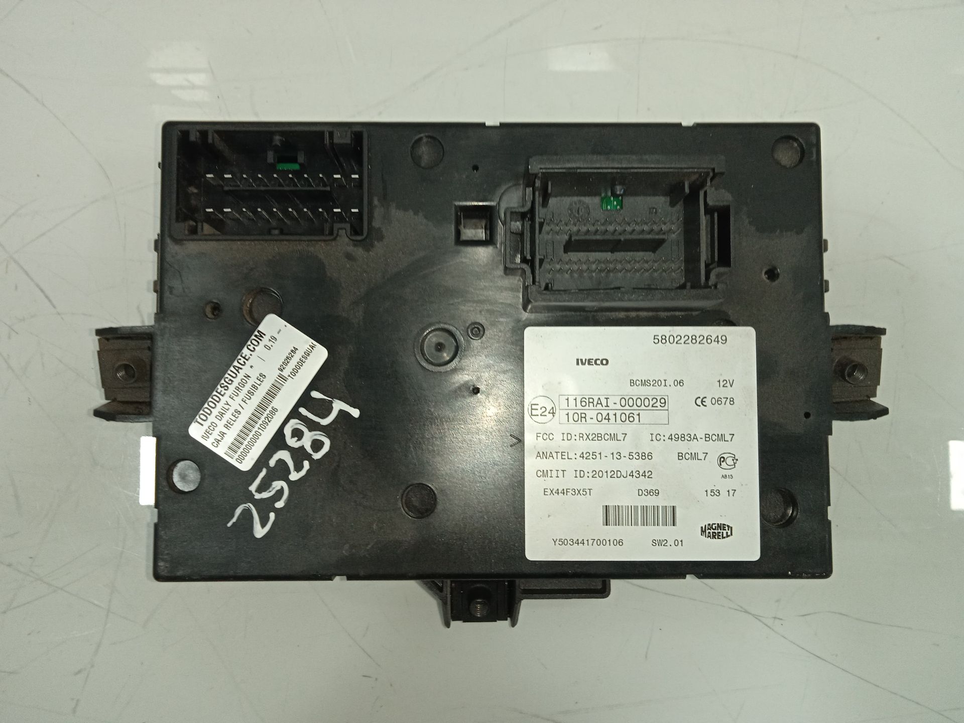 Caja reles / fusibles iveco daily furgon 