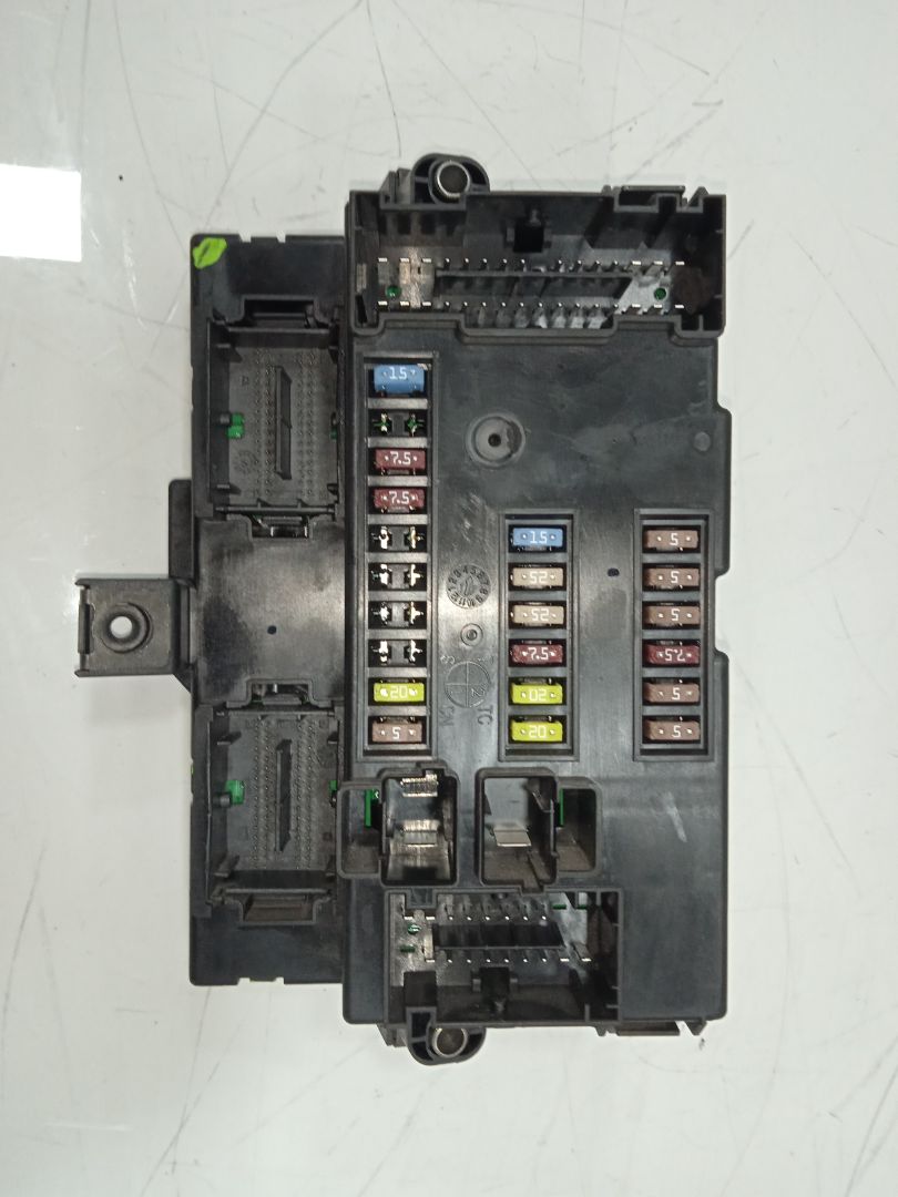 Caja reles / fusibles iveco daily furgon 