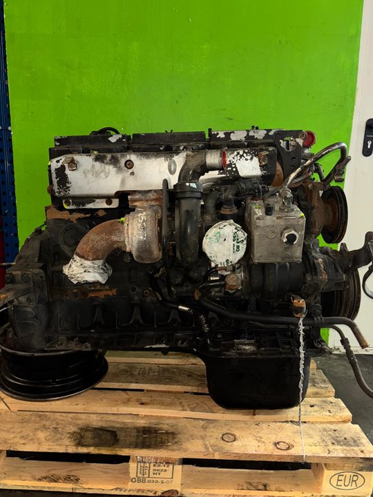 Motor completo man  no identificado