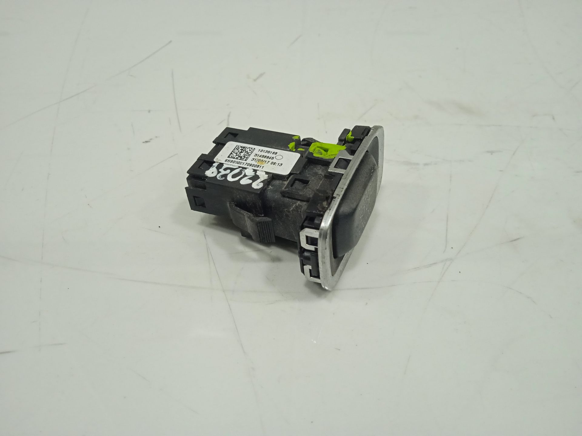 No identificado volvo v40 cross country basis