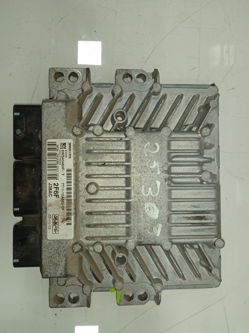 Centralita motor uce furgón (2006)
