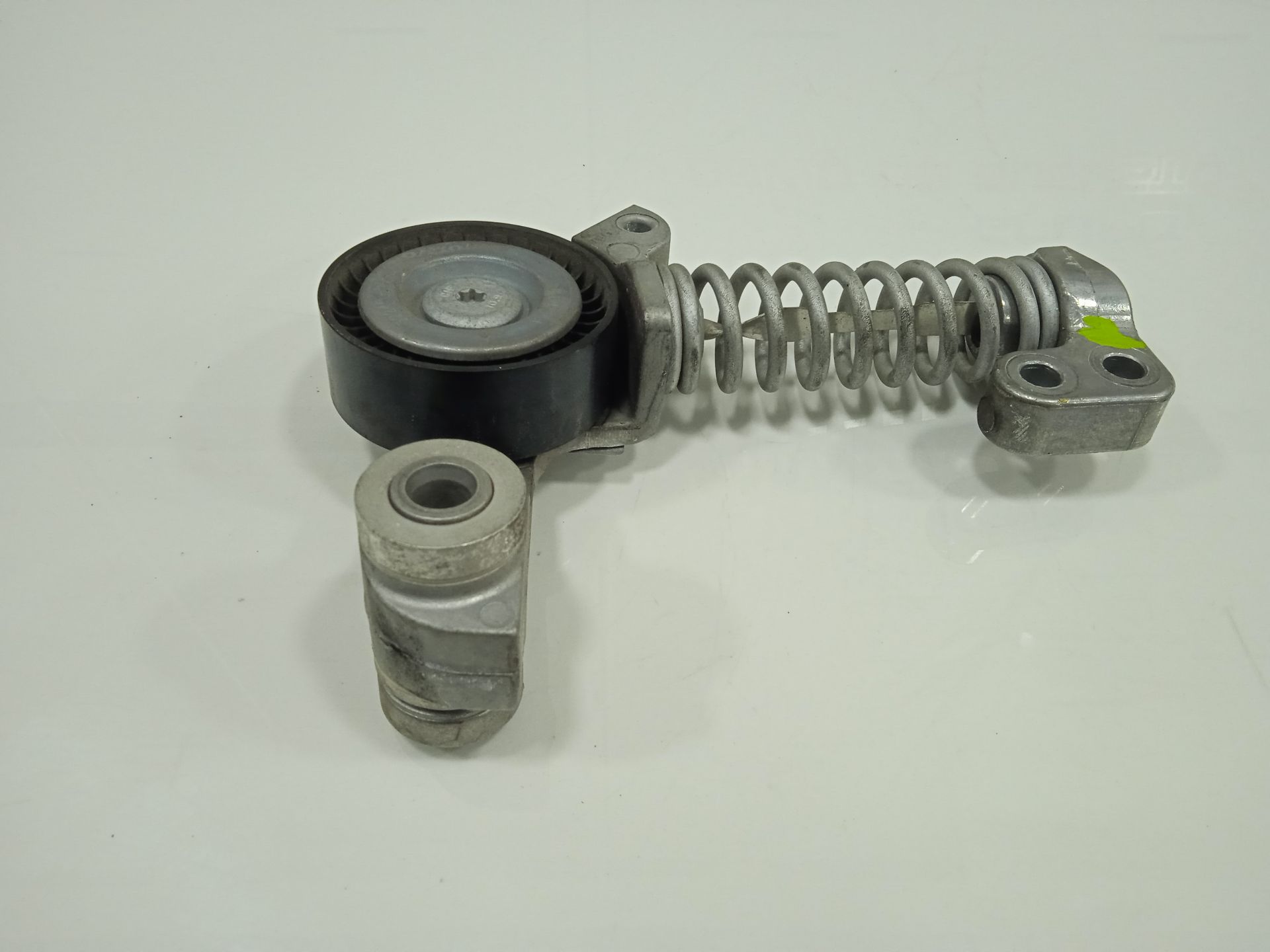 Tensor correa auxiliar volvo v60 familiar kinetic