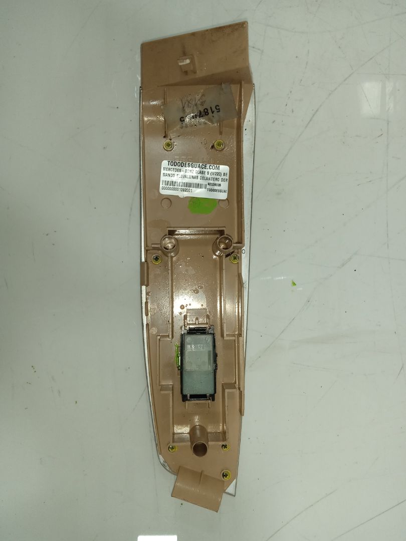 Mando elevalunas delantero derecho mercedes-benz clase s (bm 220) berlina 320 (220.065)