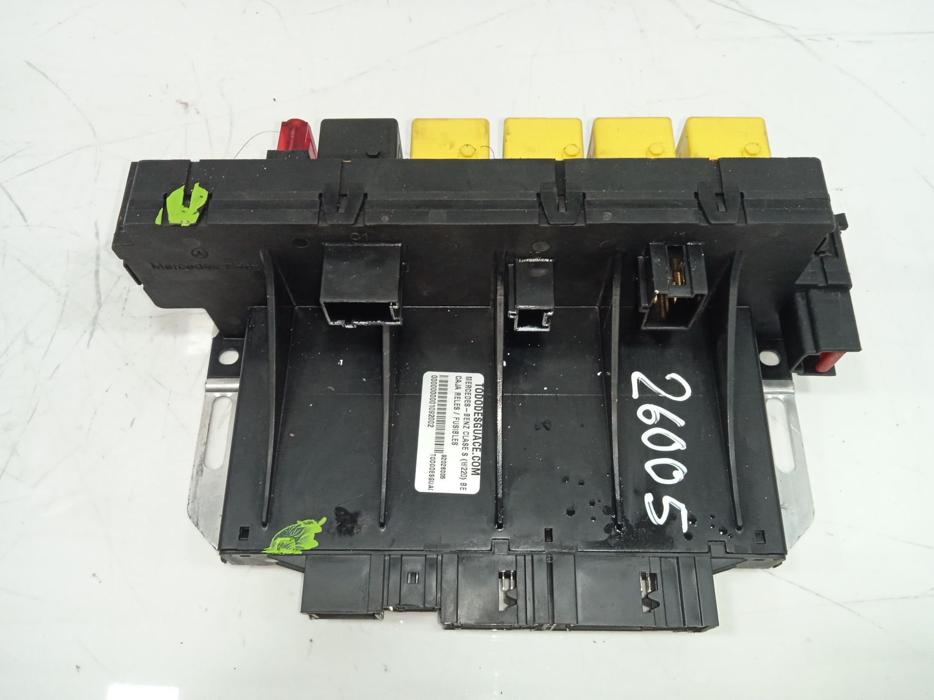 Caja reles / fusibles mercedes-benz clase s (bm 220) berlina 320 (220.065)