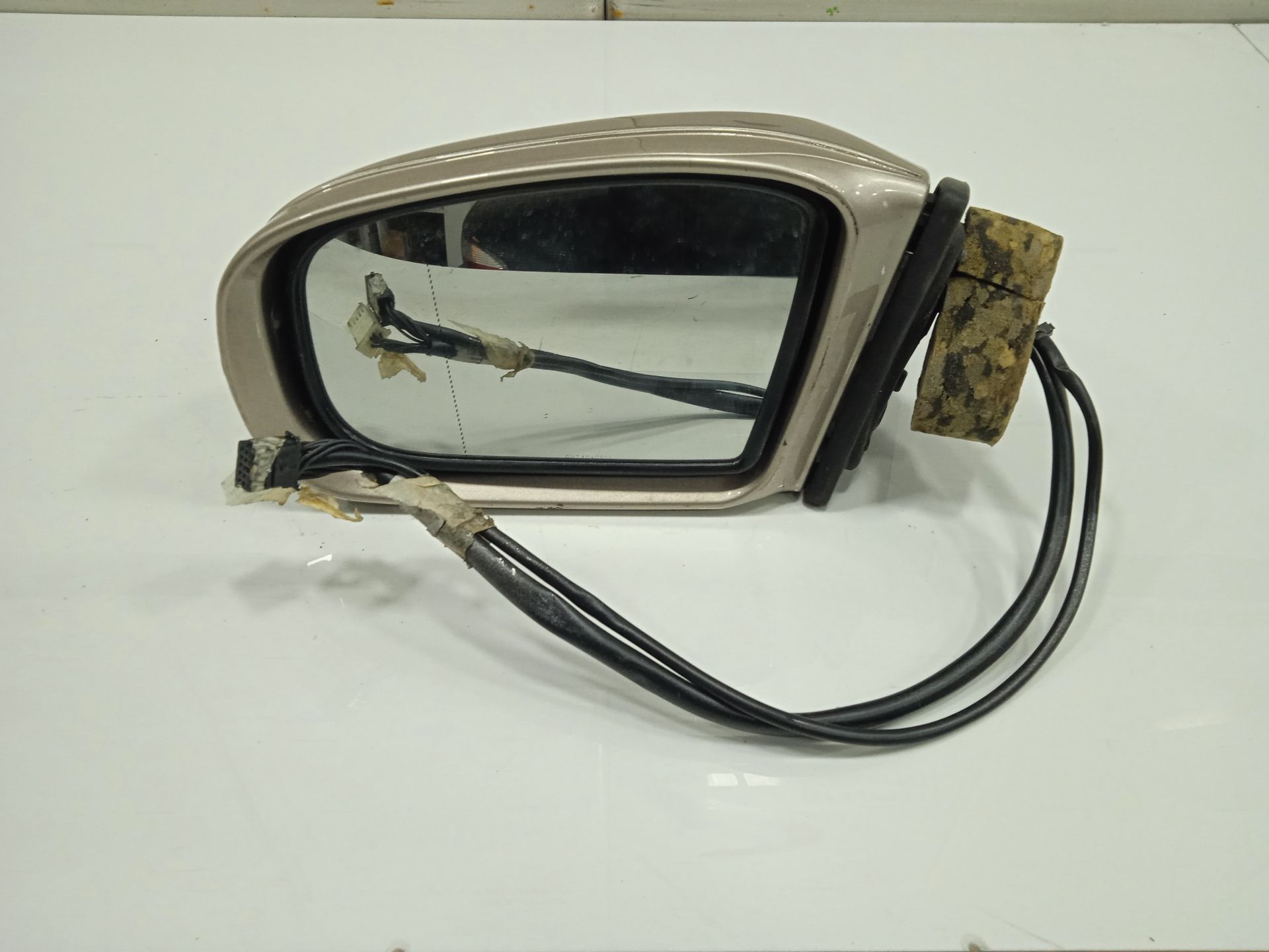 Retrovisor izquierdo mercedes-benz clase s (bm 220) berlina 320 (220.065)