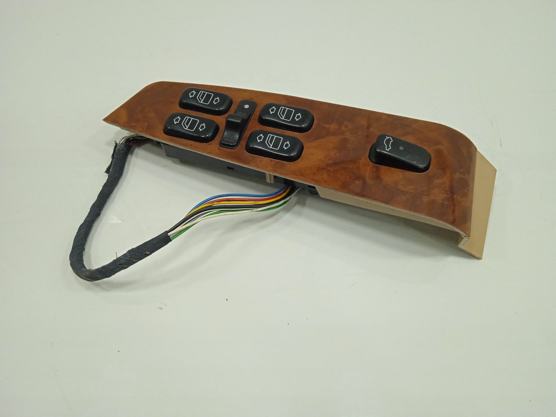 Mando elevalunas delantero izquierdo mercedes-benz clase s (bm 220) berlina 320 (220.065)