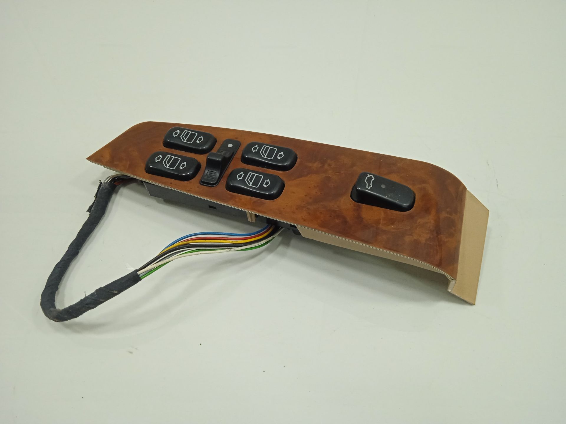 Mando elevalunas delantero izquierdo mercedes-benz clase s (bm 220) berlina 320 (220.065)