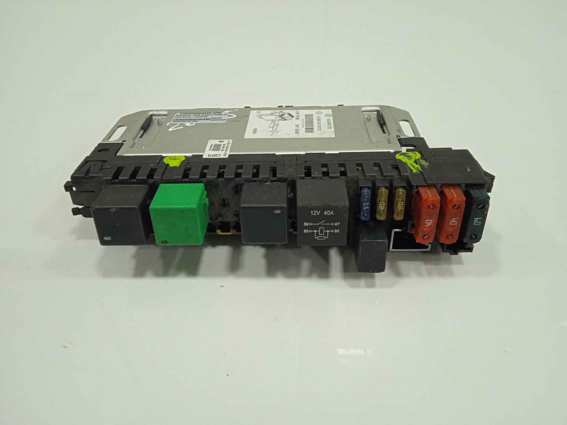 Caja reles / fusibles mercedes-benz clase s (bm 220) berlina 320 (220.065)