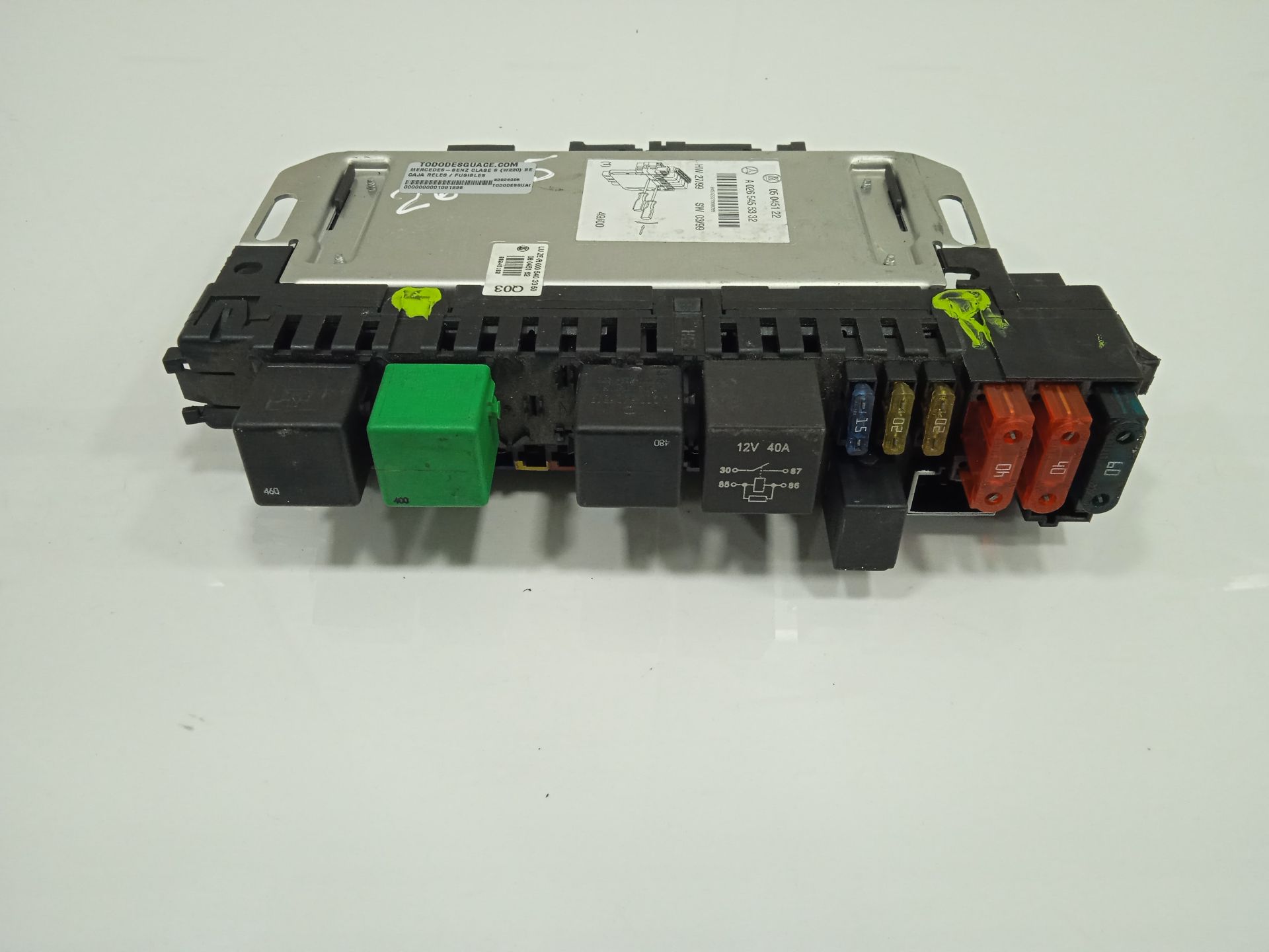 Caja reles / fusibles mercedes-benz clase s (bm 220) berlina 320 (220.065)