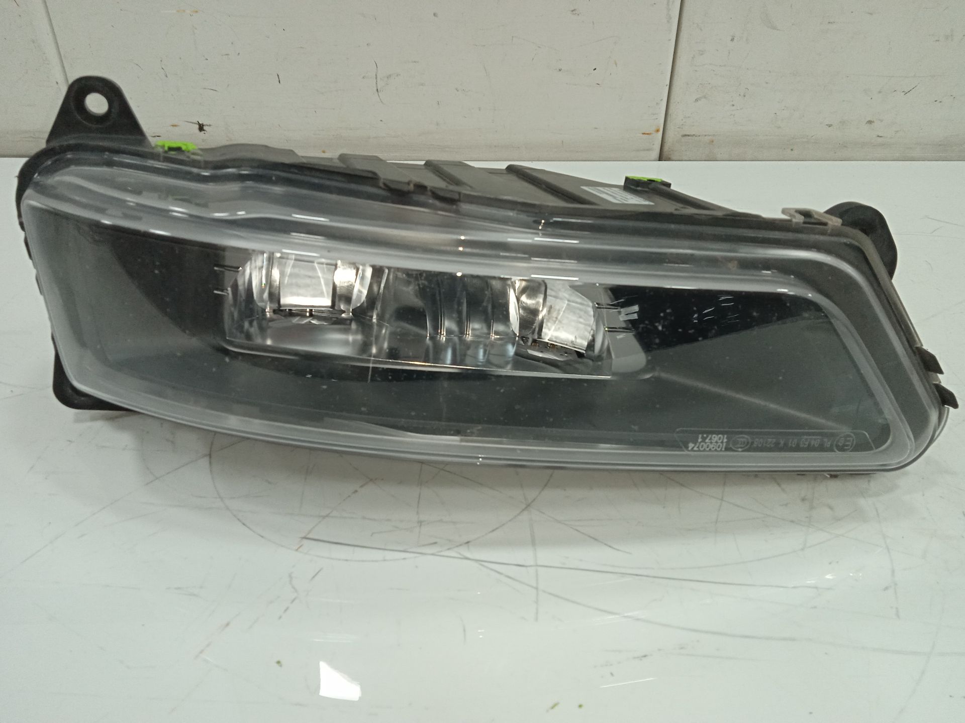 Faro antiniebla izquierdo man tgx 33.xxx (2007) fg    6x4   bl xl