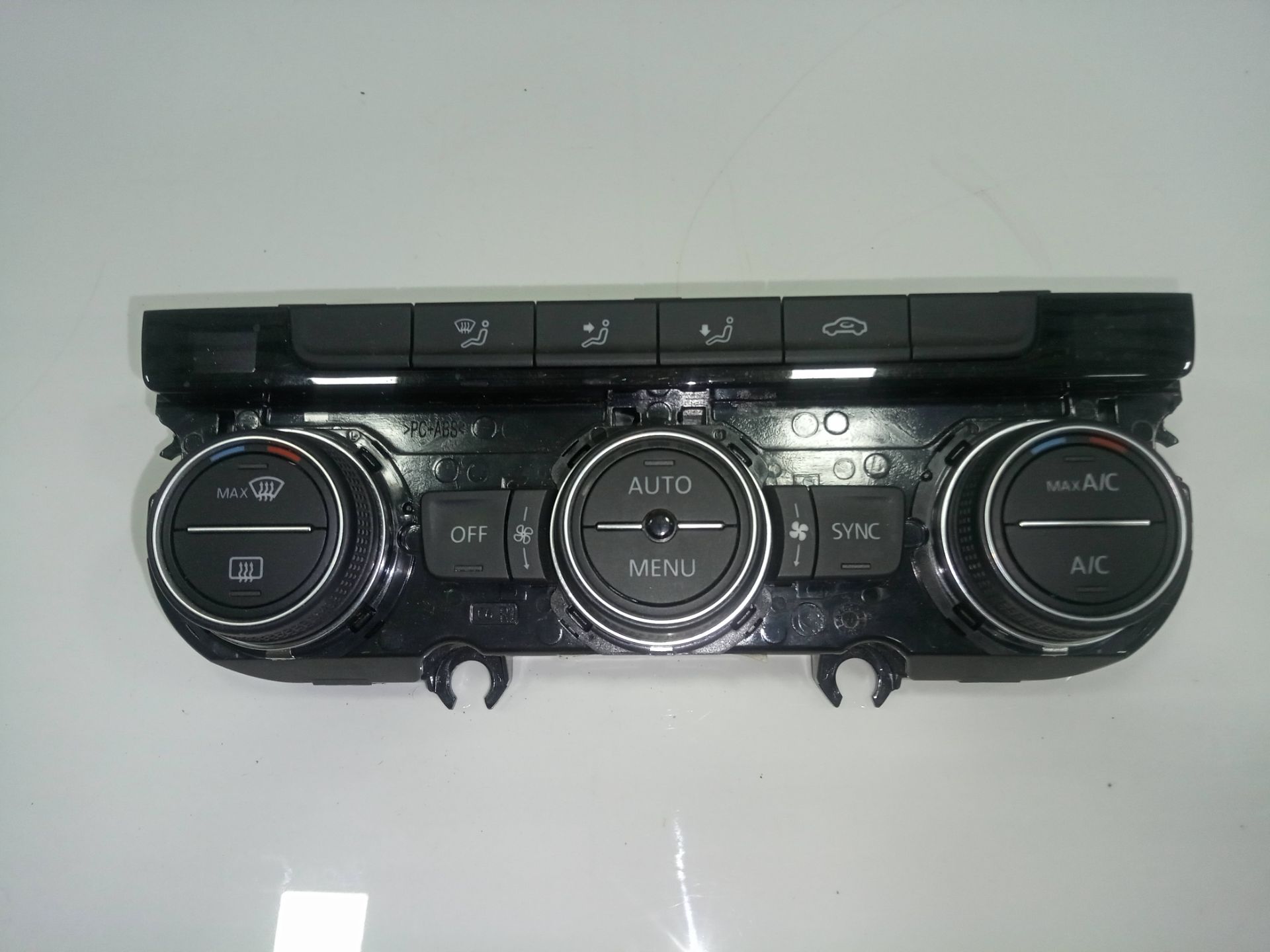 Mando climatizador volkswagen golf sportsvan vii (an1)(09.2017) advance