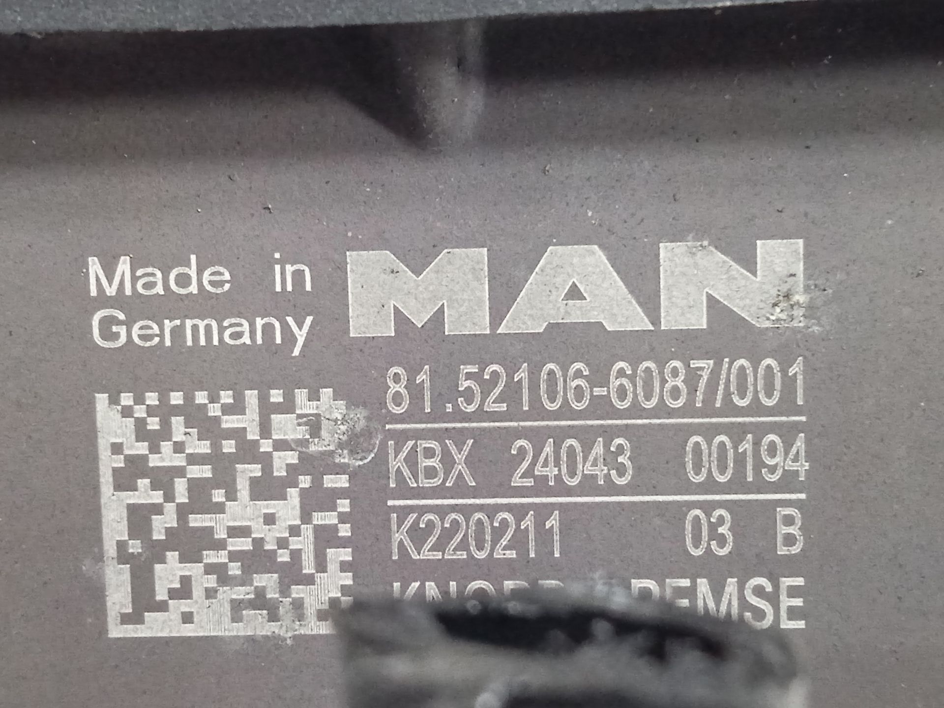 No identificado man tgx 33.xxx (2007) fg    6x4   bl xl