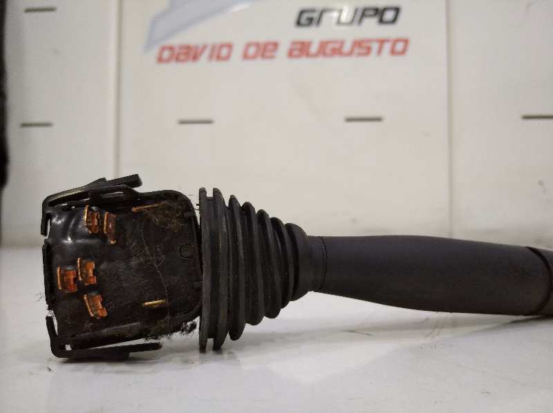 Mando limpia nissan  no identificado