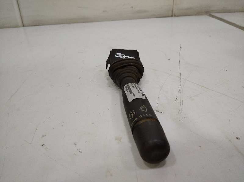 Mando limpia nissan  no identificado