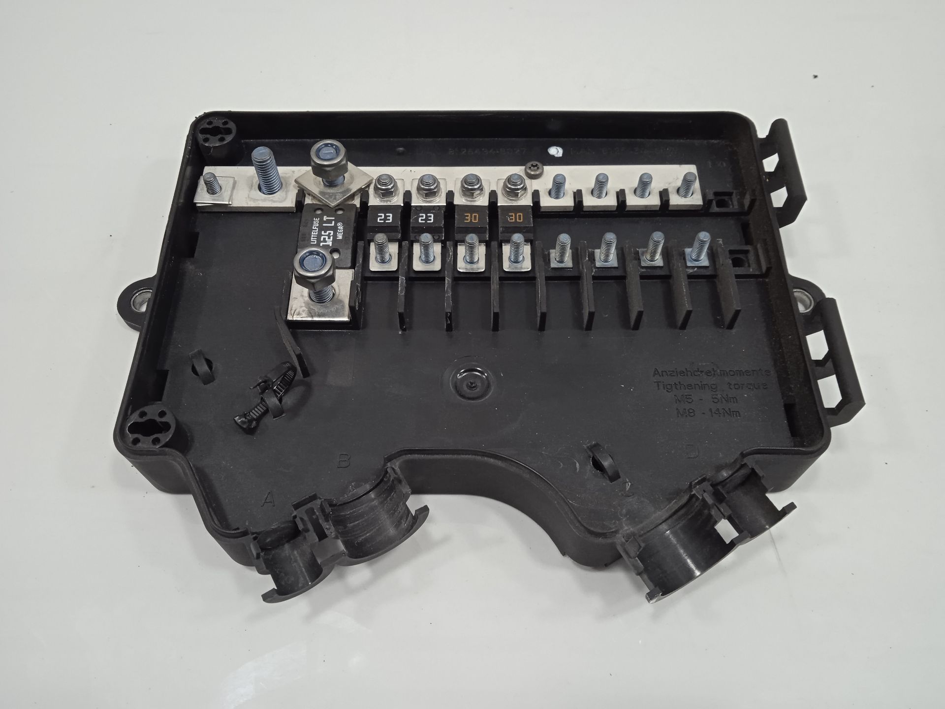 Caja reles / fusibles man tgx 33.xxx (2007) fg    6x4   bl xl