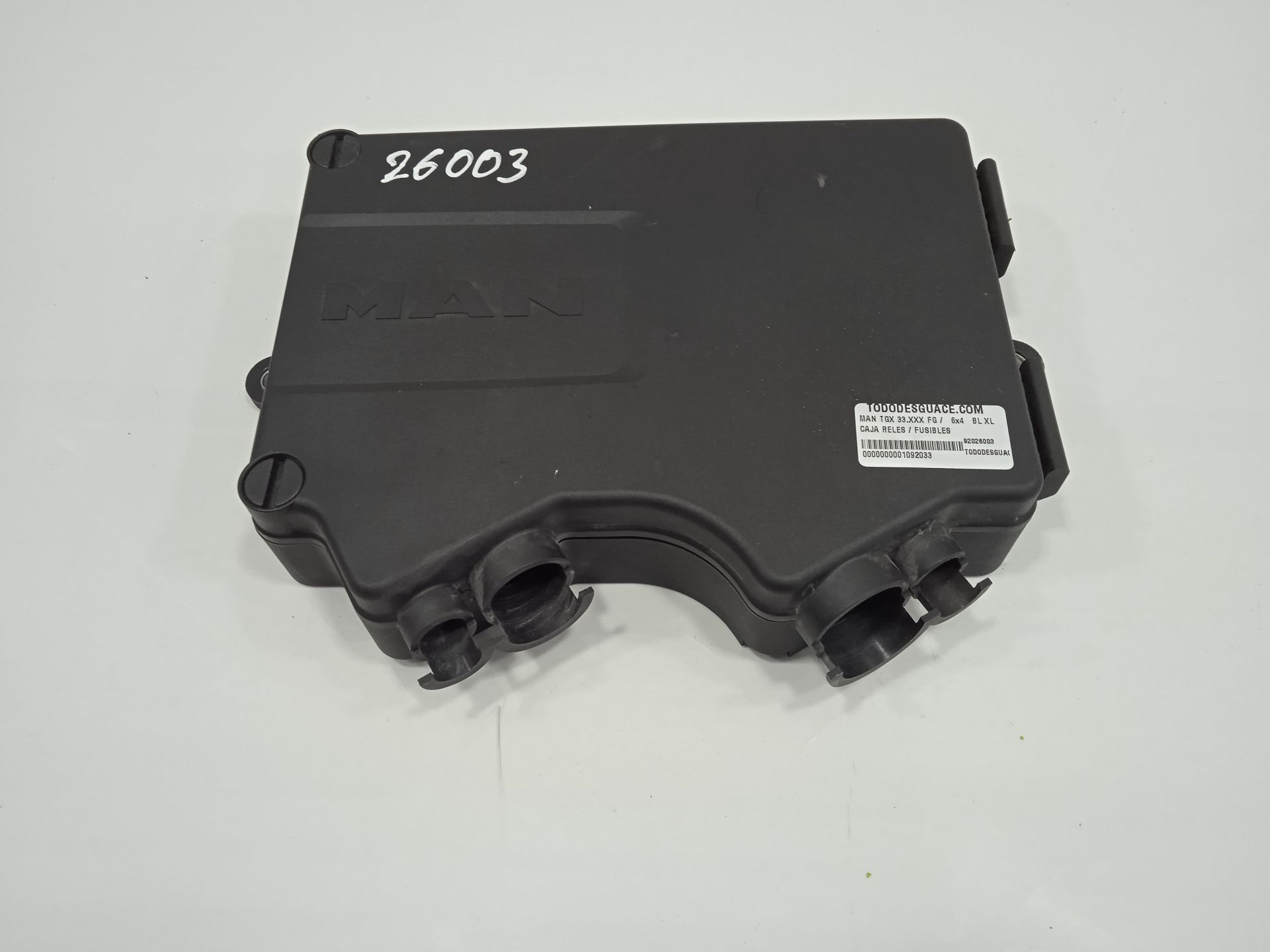 Caja reles / fusibles man tgx 33.xxx (2007) fg    6x4   bl xl