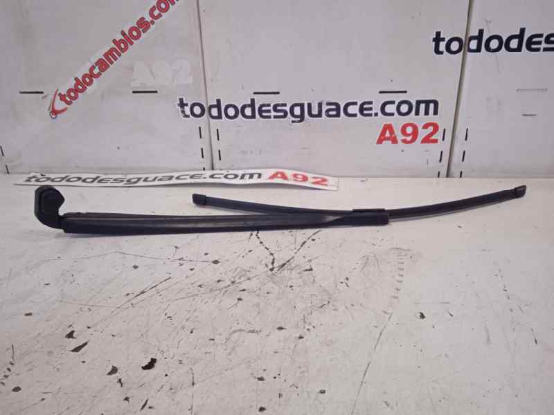 Brazo limpia delantero izquierdo seat leon (1p1) 