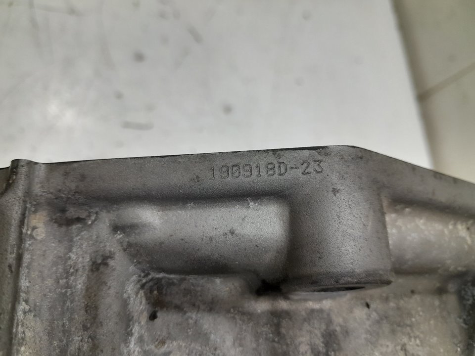 No identificado audi q3 (8ug) attraction