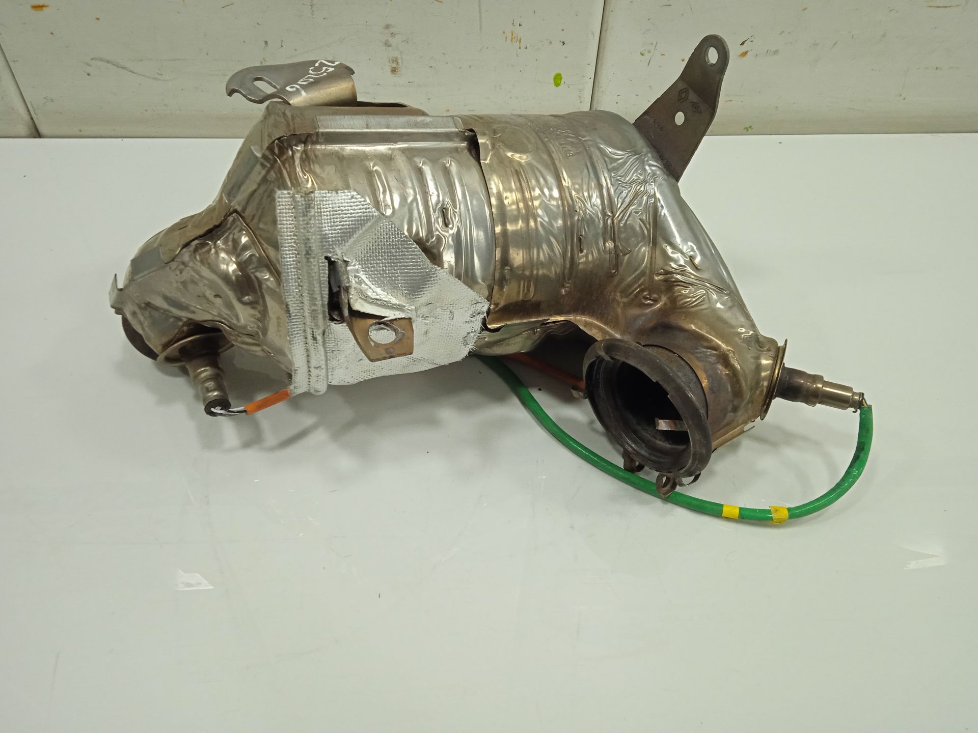 Catalizador nissan micra (k14) acenta
