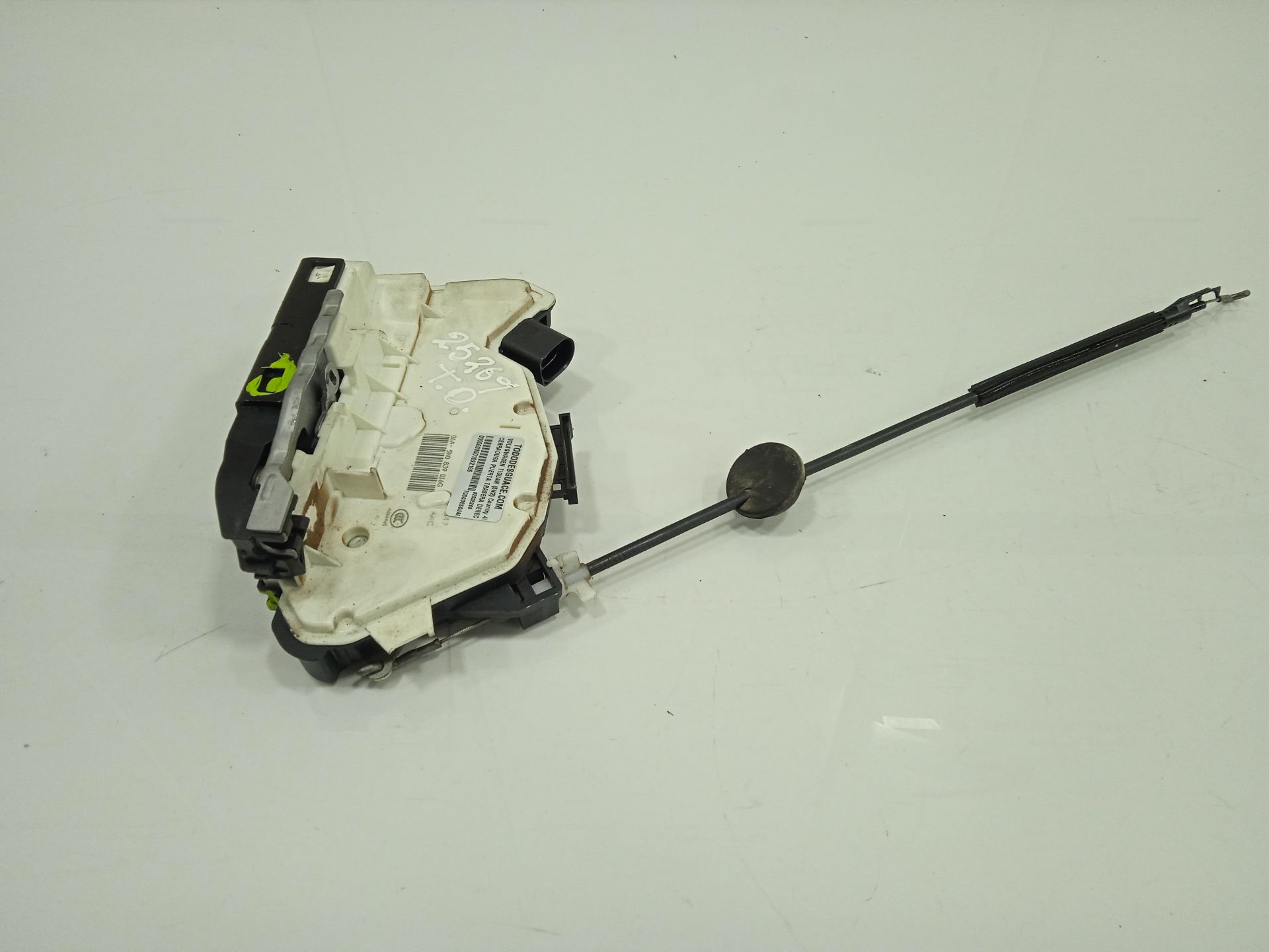 Cerradura puerta trasera derecha volkswagen tiguan (5n2) country 4motion bluemotion
