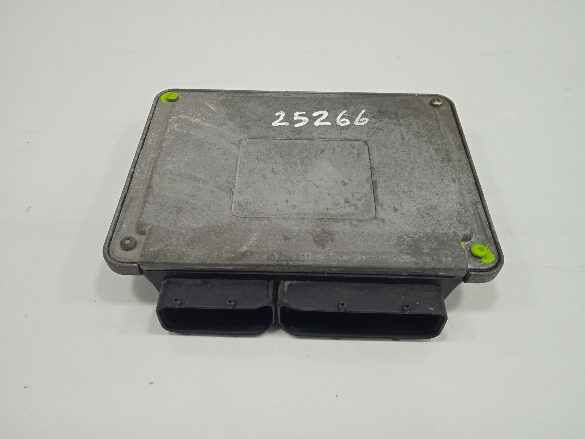 Centralita motor uce seat ibiza (6l1) hit