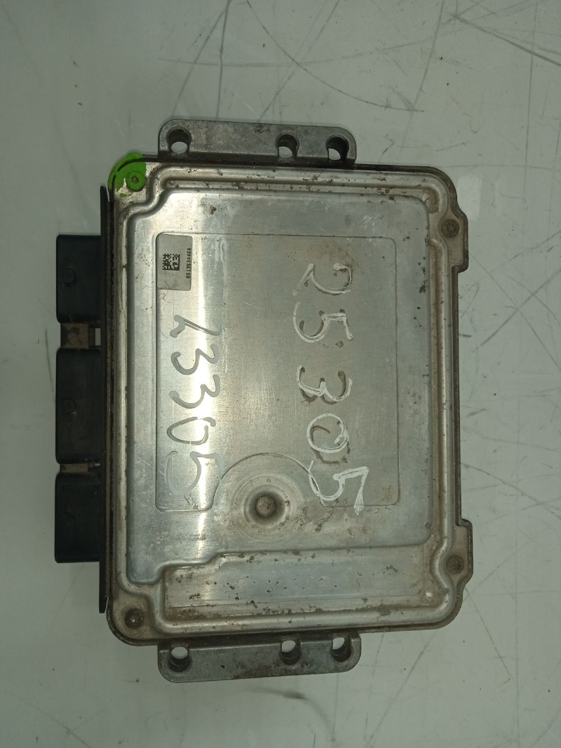 Centralita motor uce   no identificado