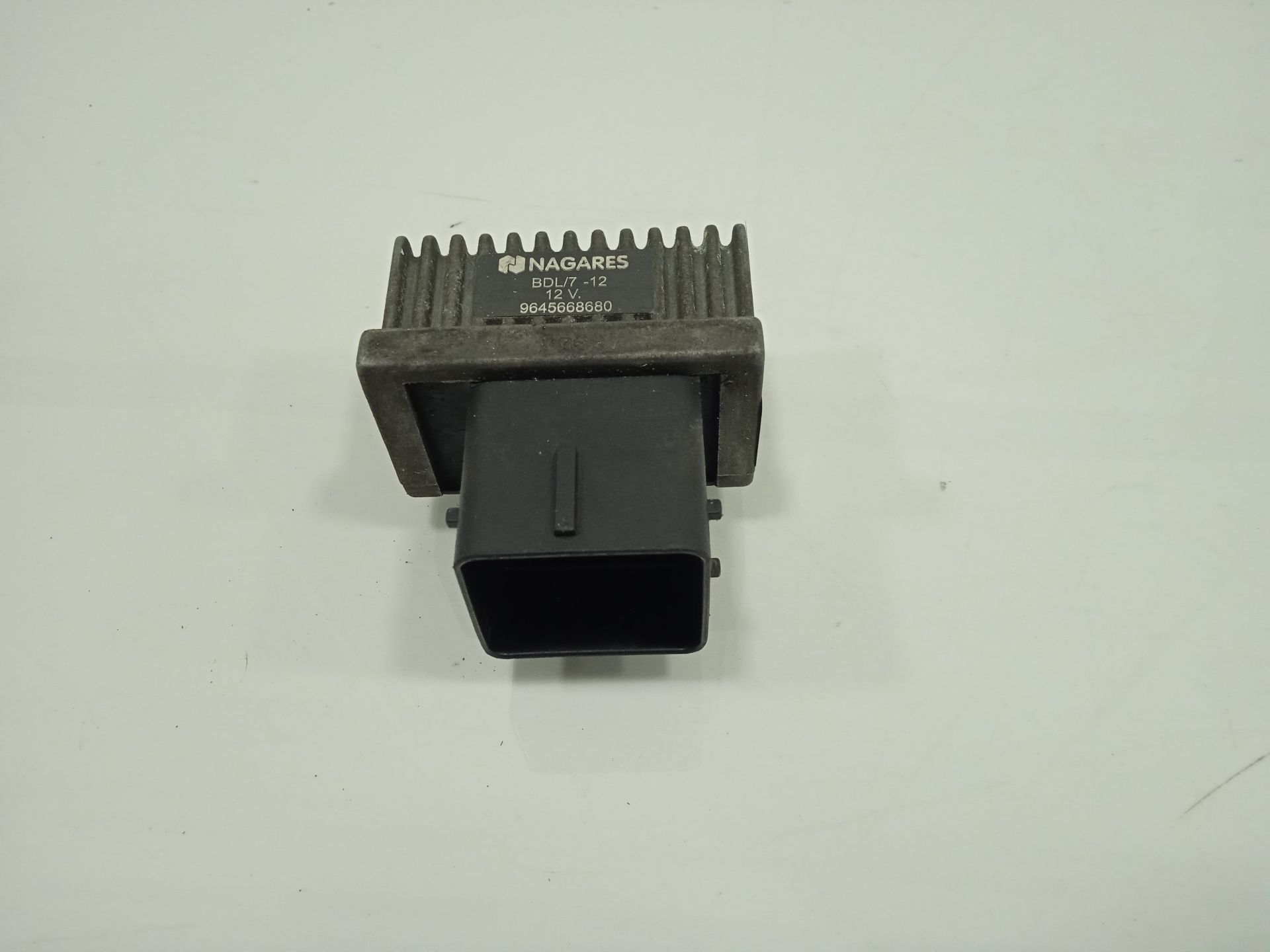 Caja precalentamiento seat ibiza (6l1) cool