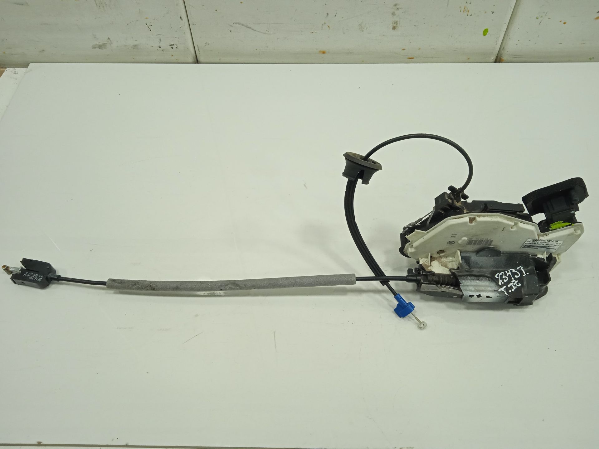 Cerradura puerta trasera izquierda seat leon (5f1) reference