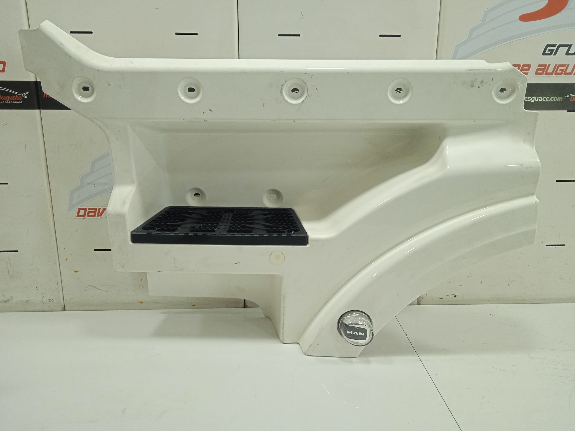 No identificado man tgx 33.xxx (2007) fg    6x4   bl xl