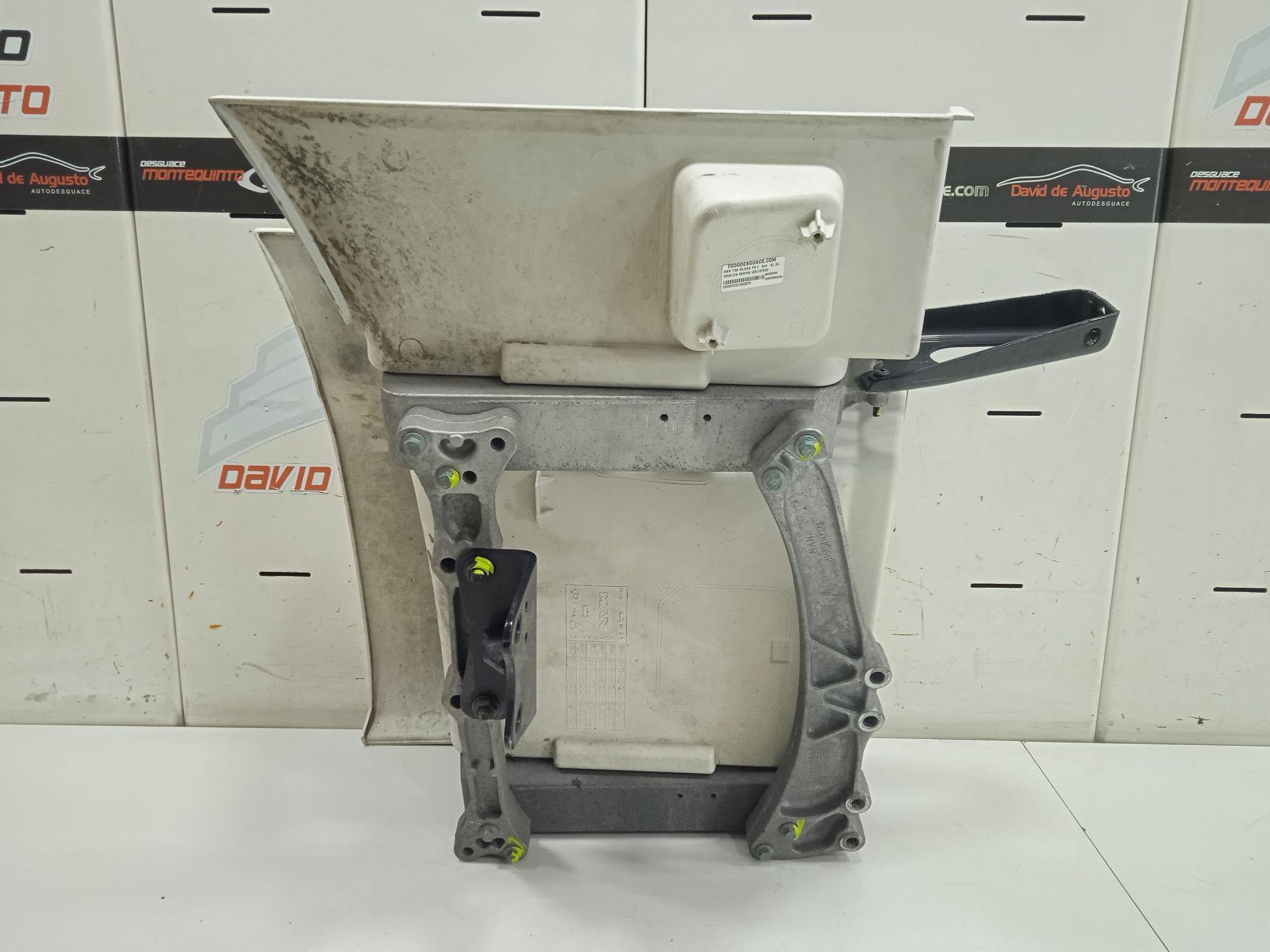 No identificado man tgx 33.xxx (2007) fg    6x4   bl xl