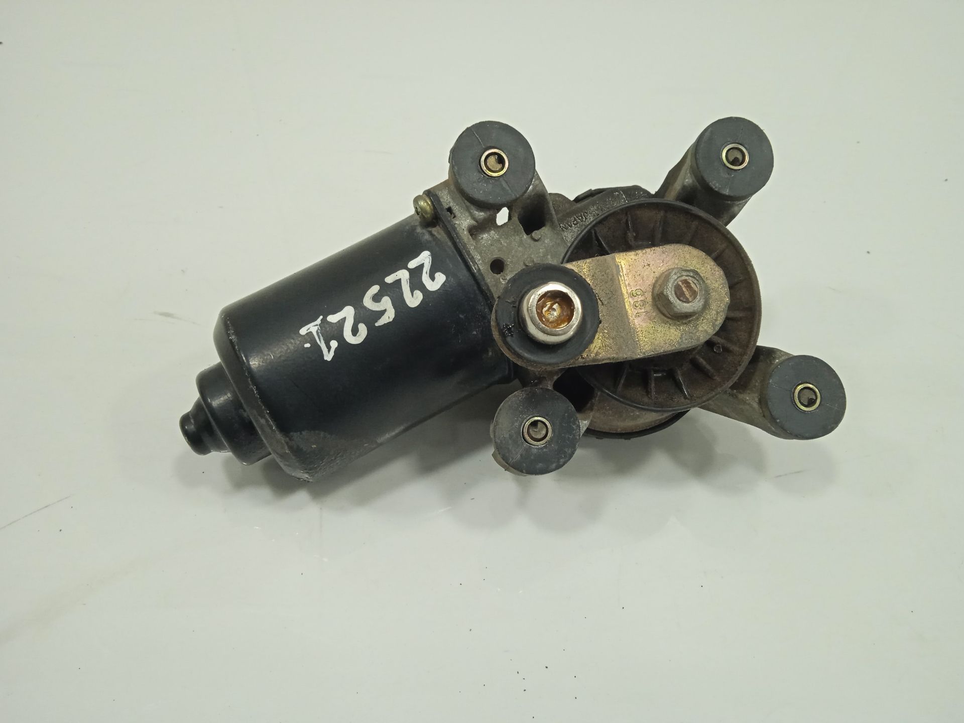 Motor limpia delantero mitsubishi montero (v60v70) 3.2 did glx hunter (5ptas.)