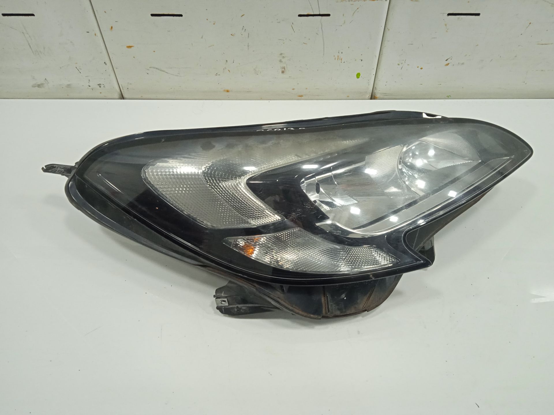 Faro derecho opel corsa e selective