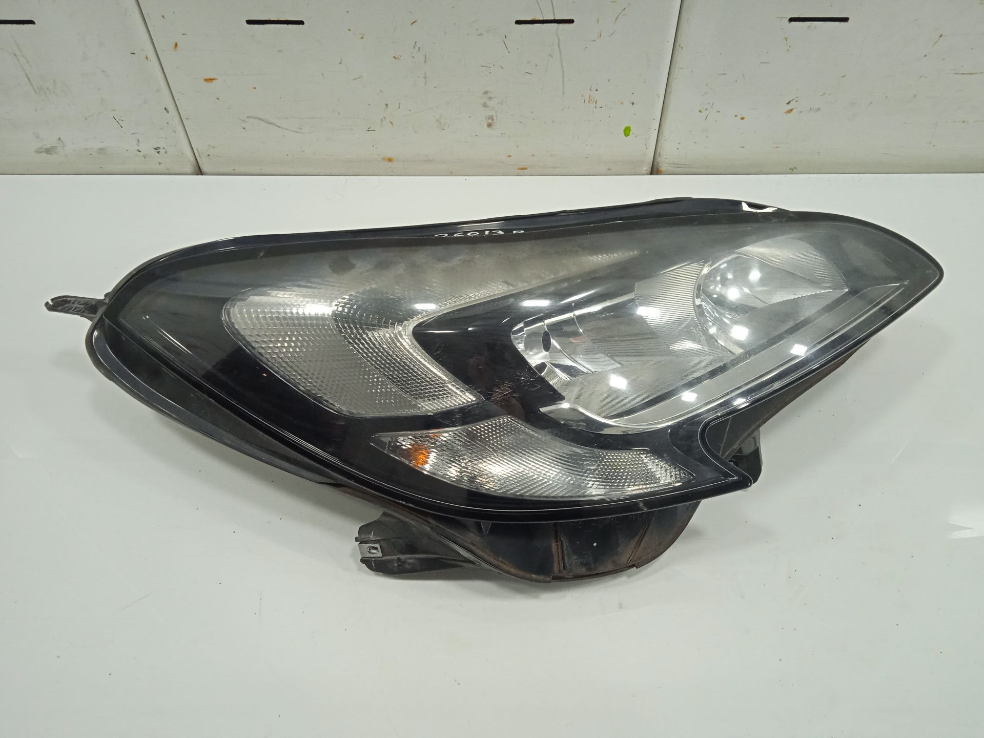 Faro derecho opel corsa e selective