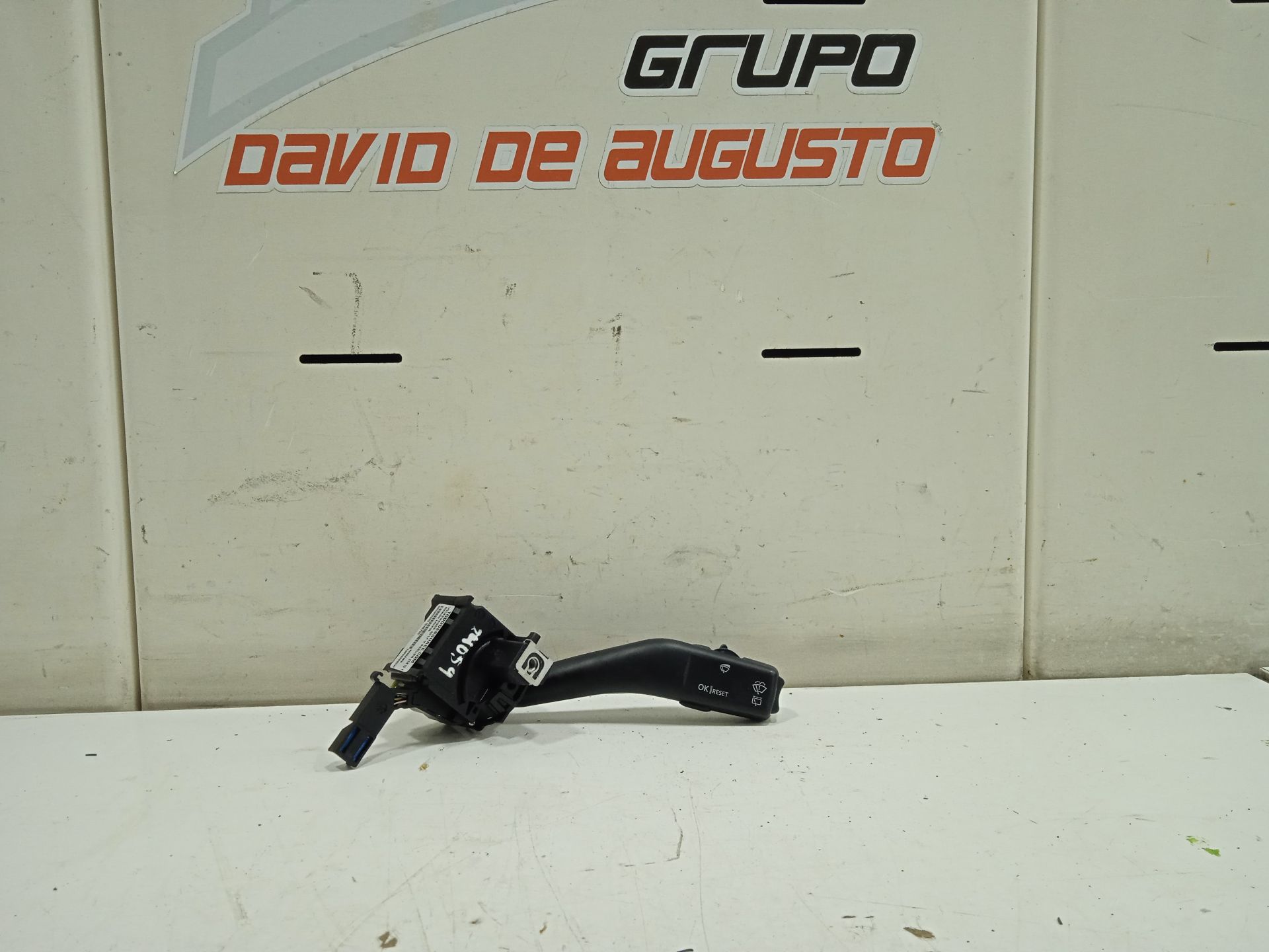 Mando limpia volkswagen golf v (1k1)(10.2003) highline