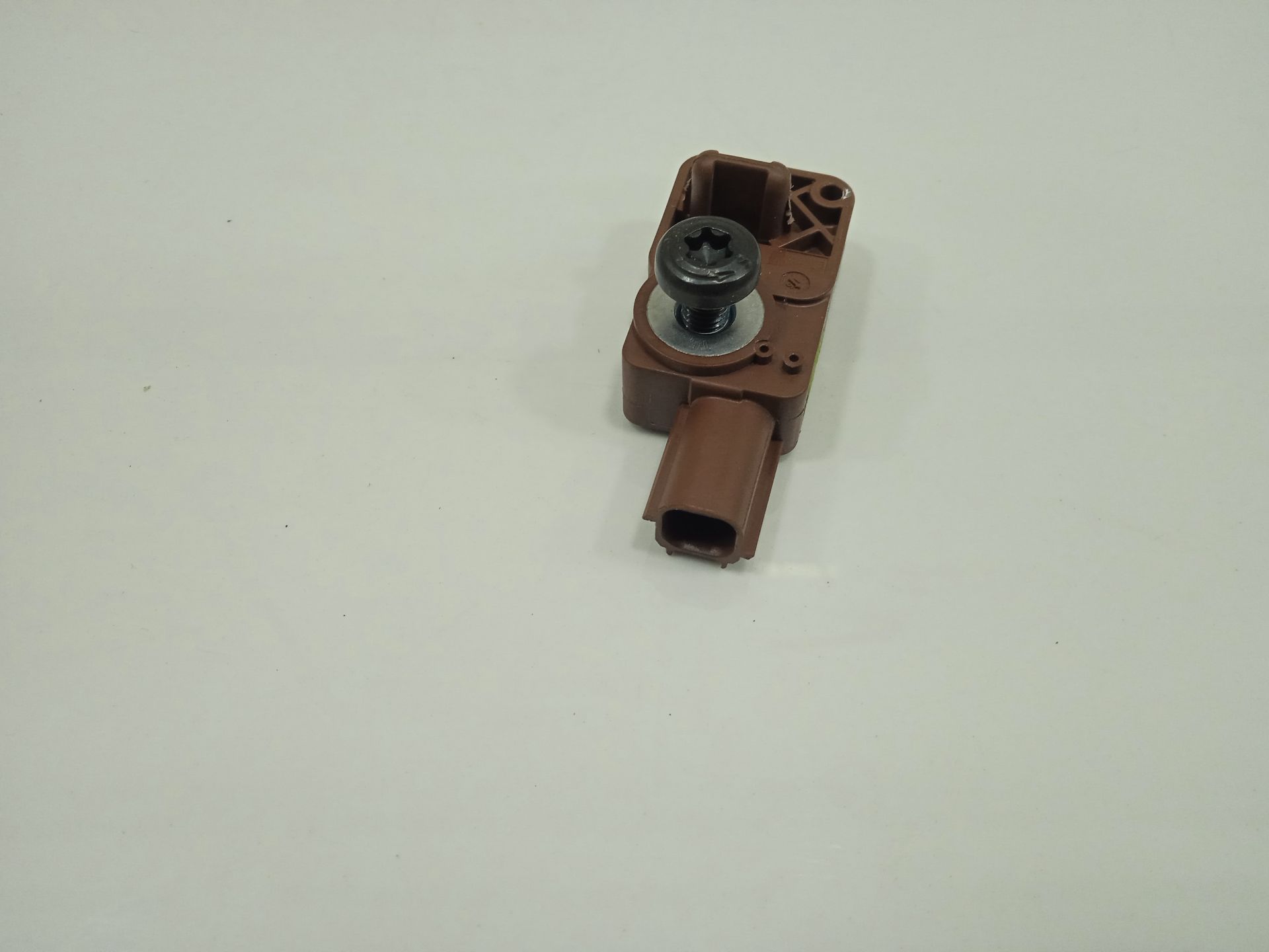 Sensor de impacto opel corsa e selective