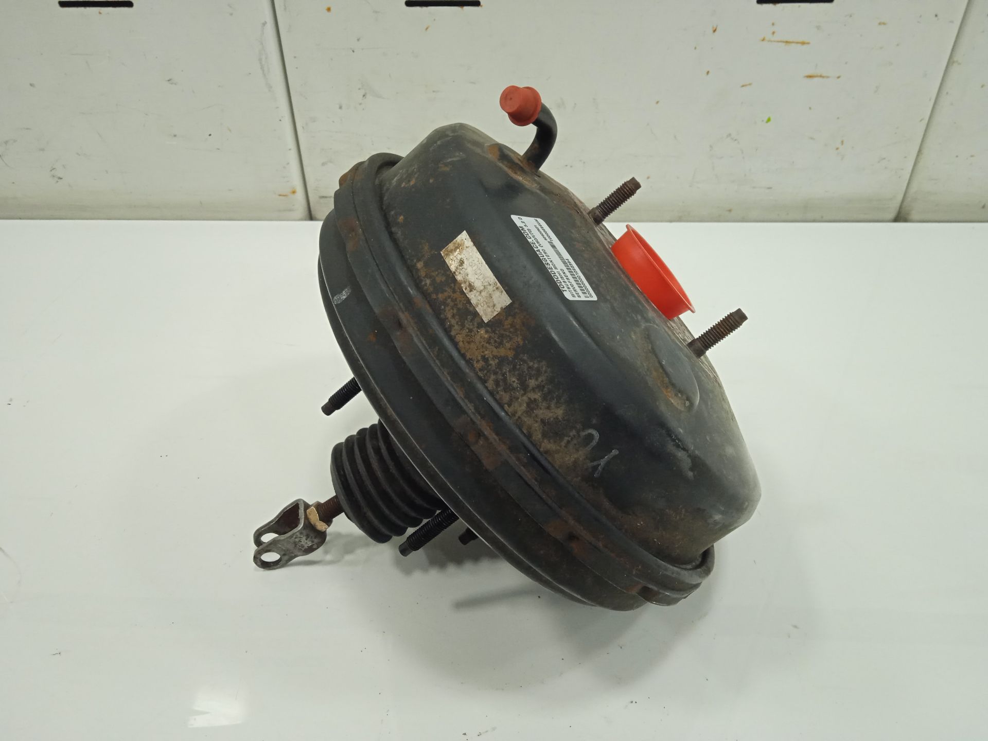 Servofreno mitsubishi montero (v60v70) 3.2 did glx hunter (5ptas.)