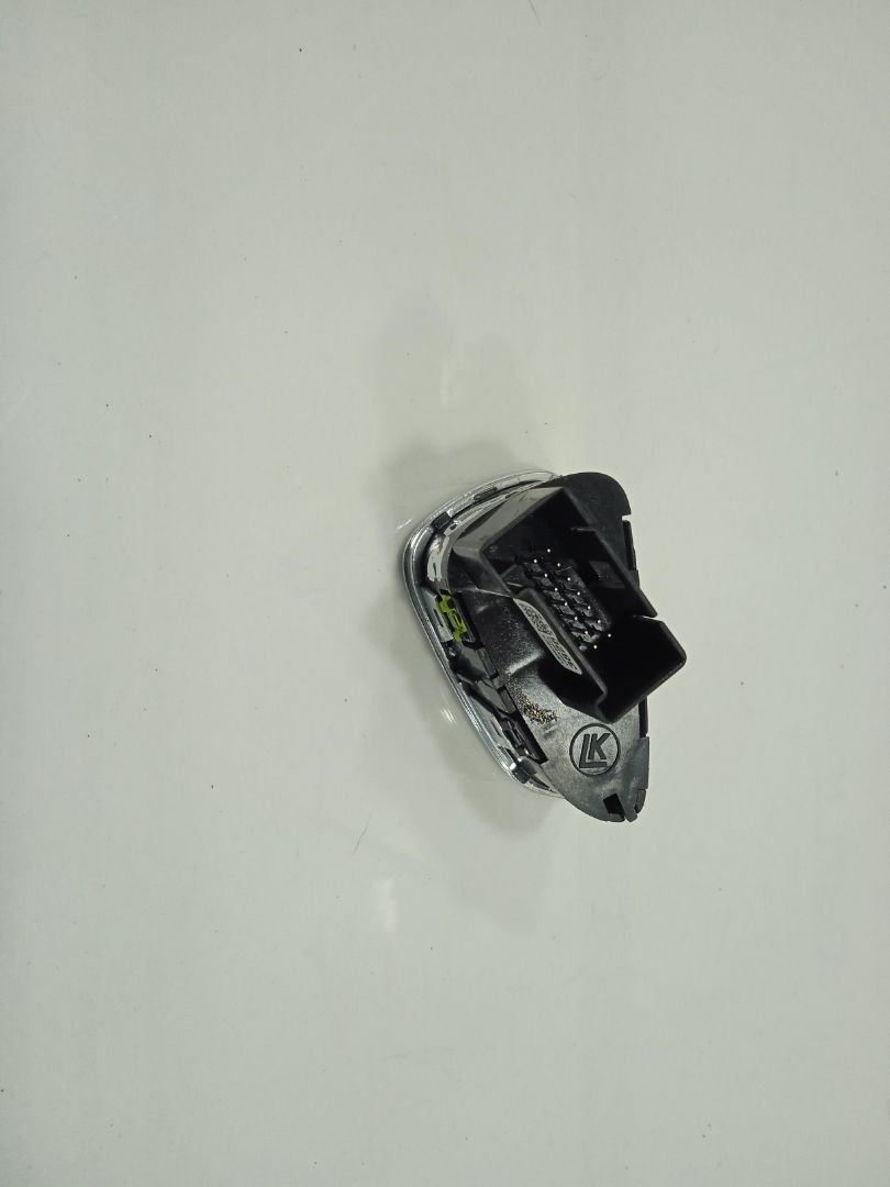 Mando bloqueo puertas opel corsa e selective