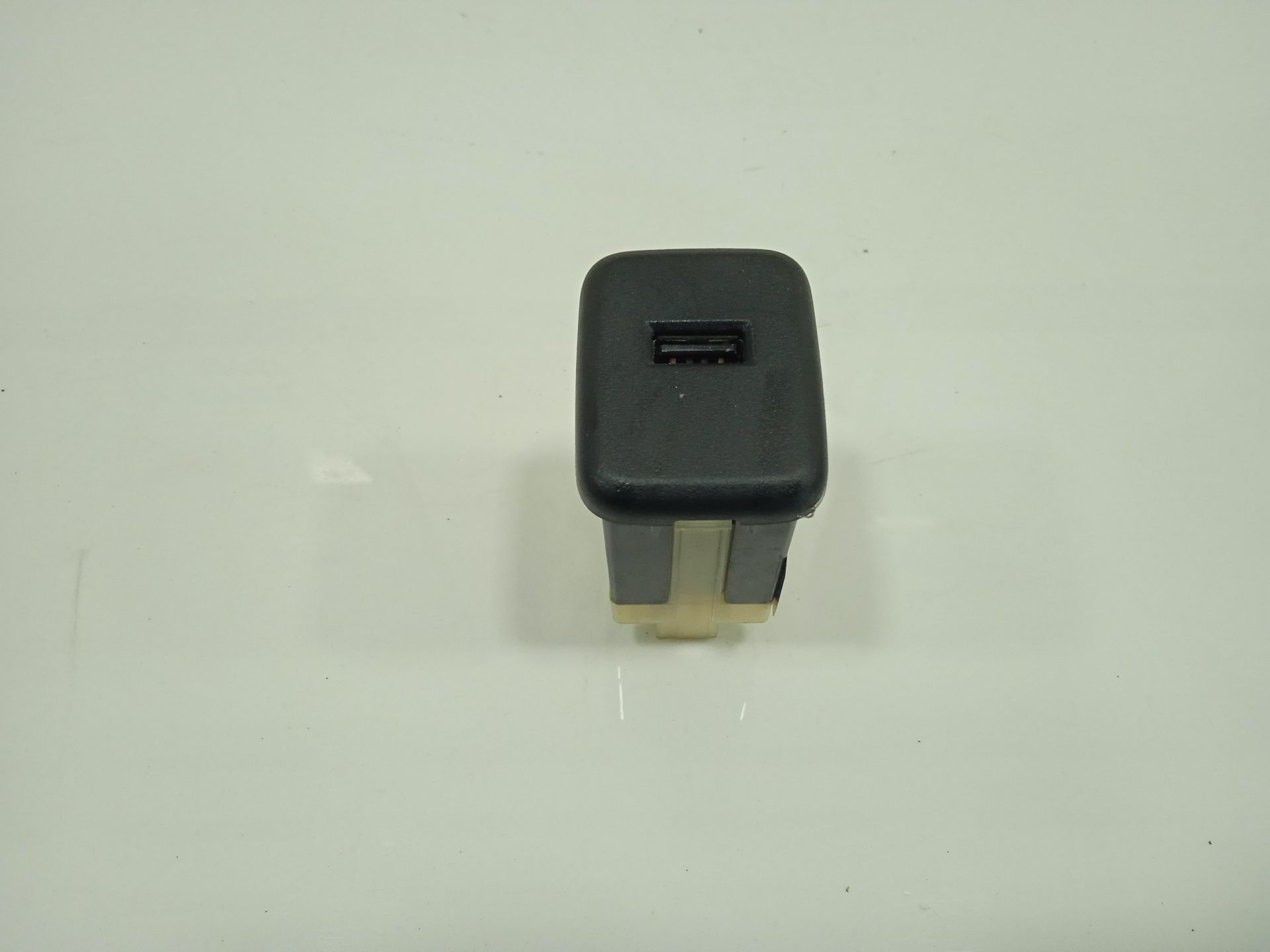 No identificado opel corsa e selective